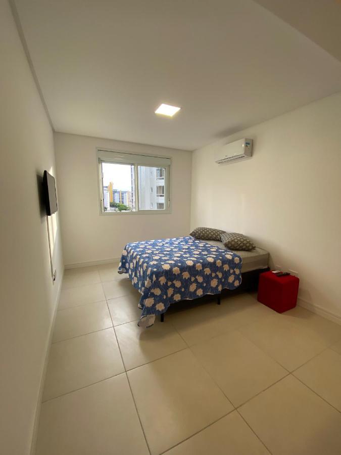 Apartamento Em Torres-906 - Uma Quadra Do Mar Exterior photo